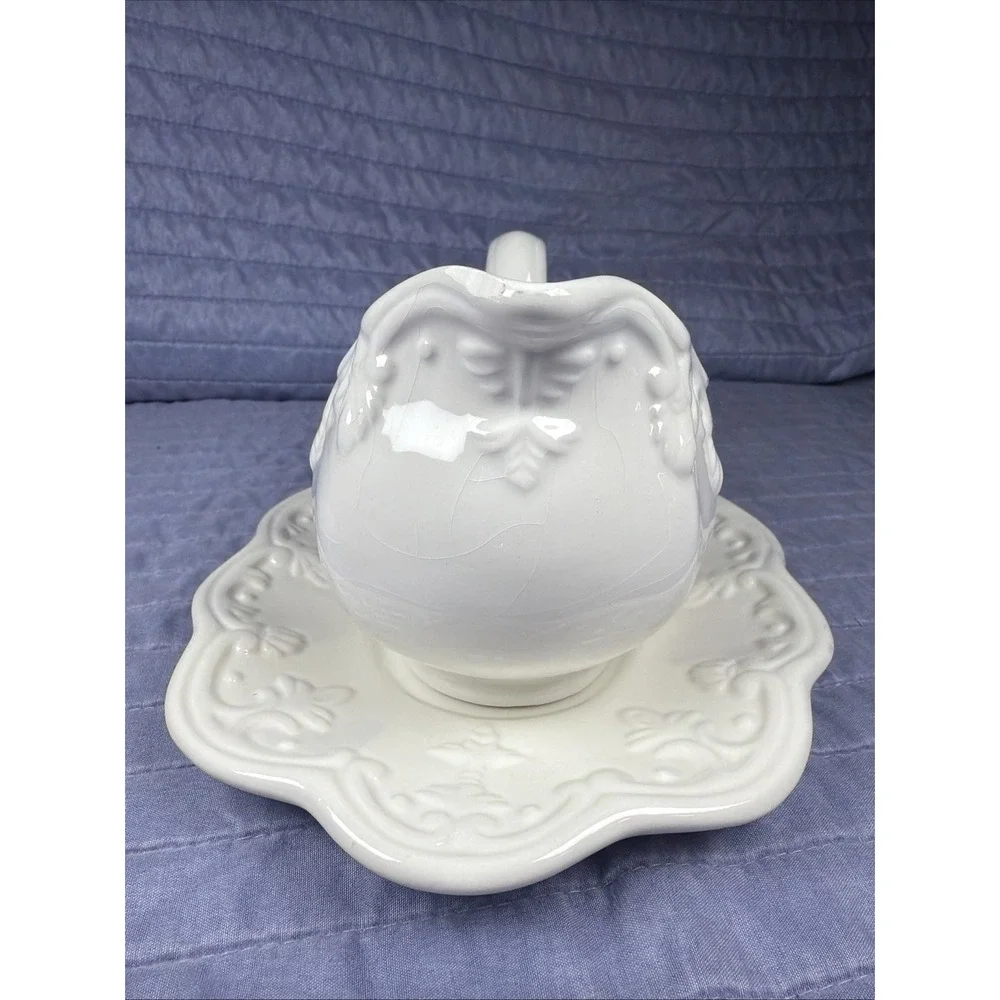 BICO White Ceramic Gravy Boat w/ Underplate Embossed Serving Dish Set